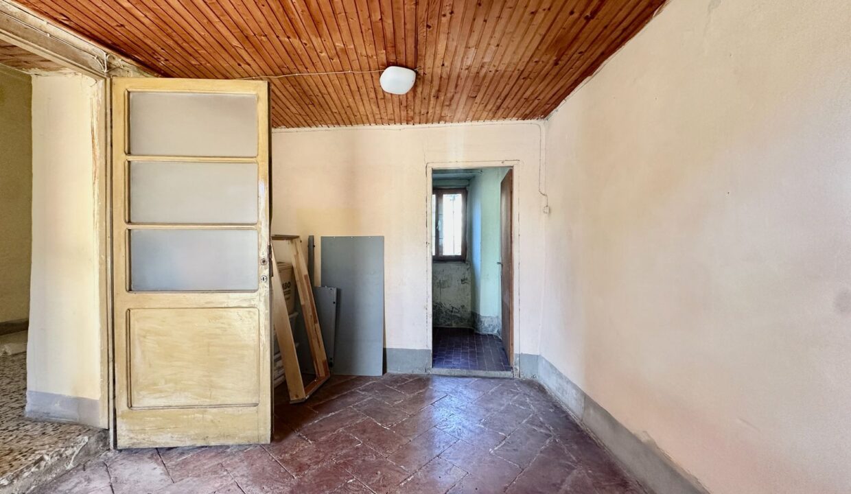 Haus mit Balkon Vercana