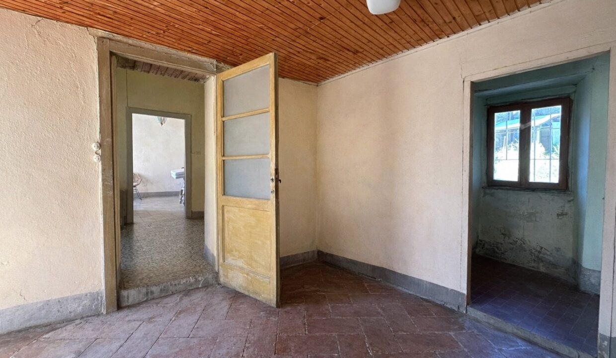 Haus mit Balkon Vercana