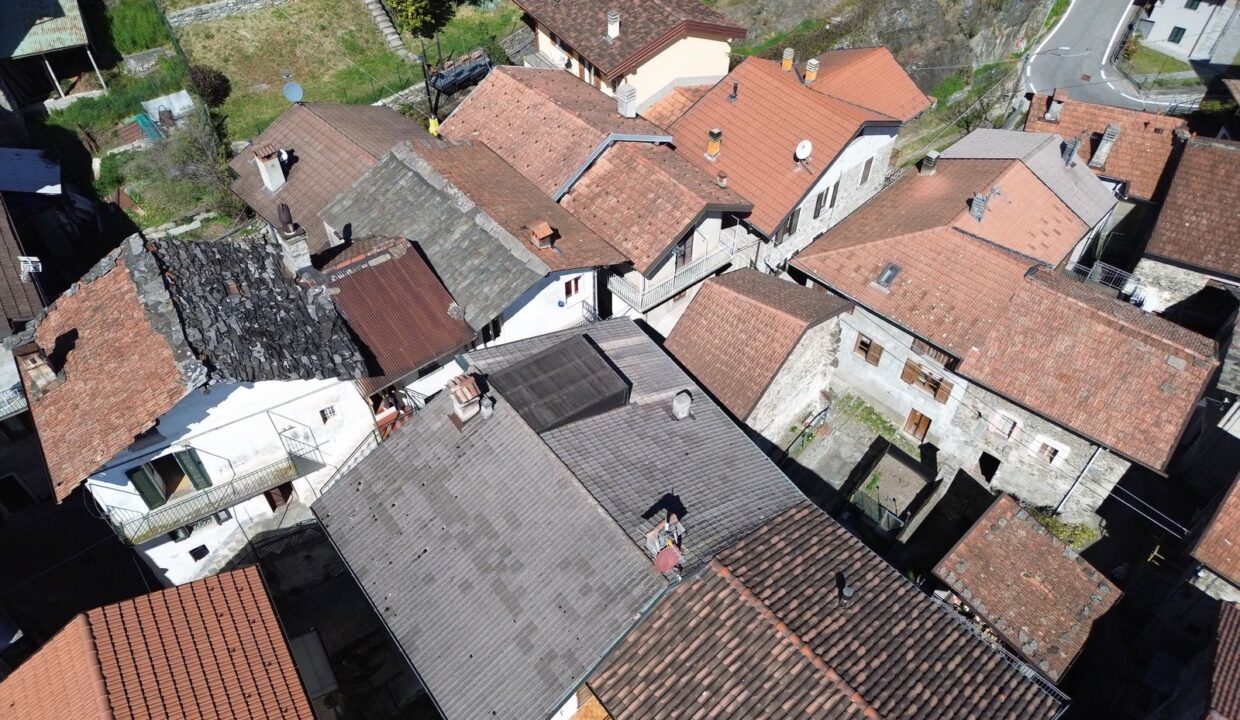 Haus mit Balkon Vercana