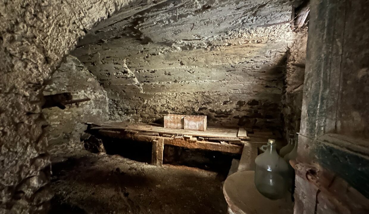 Haus mit Balkon Vercana