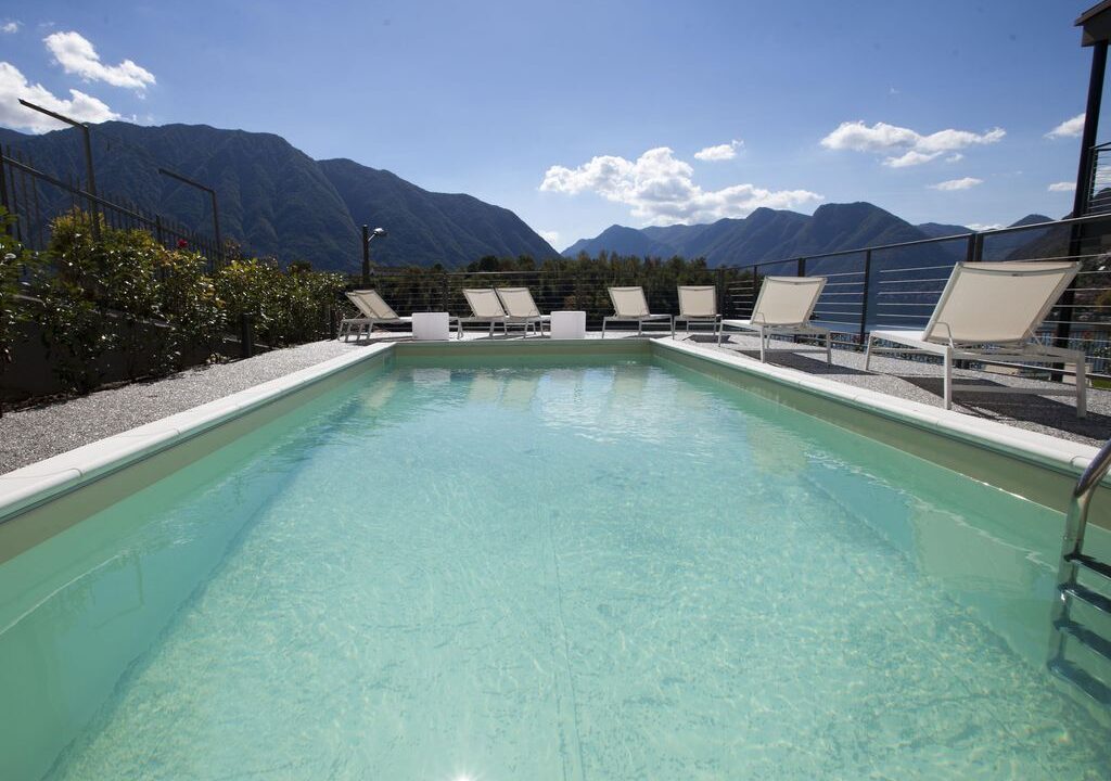 Lago Como Ossuccio Appartamento con Terrazzo e Vista Lago rid-2