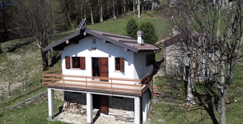 Comer See Gravedona ed Uniti Villa mit Grundstück