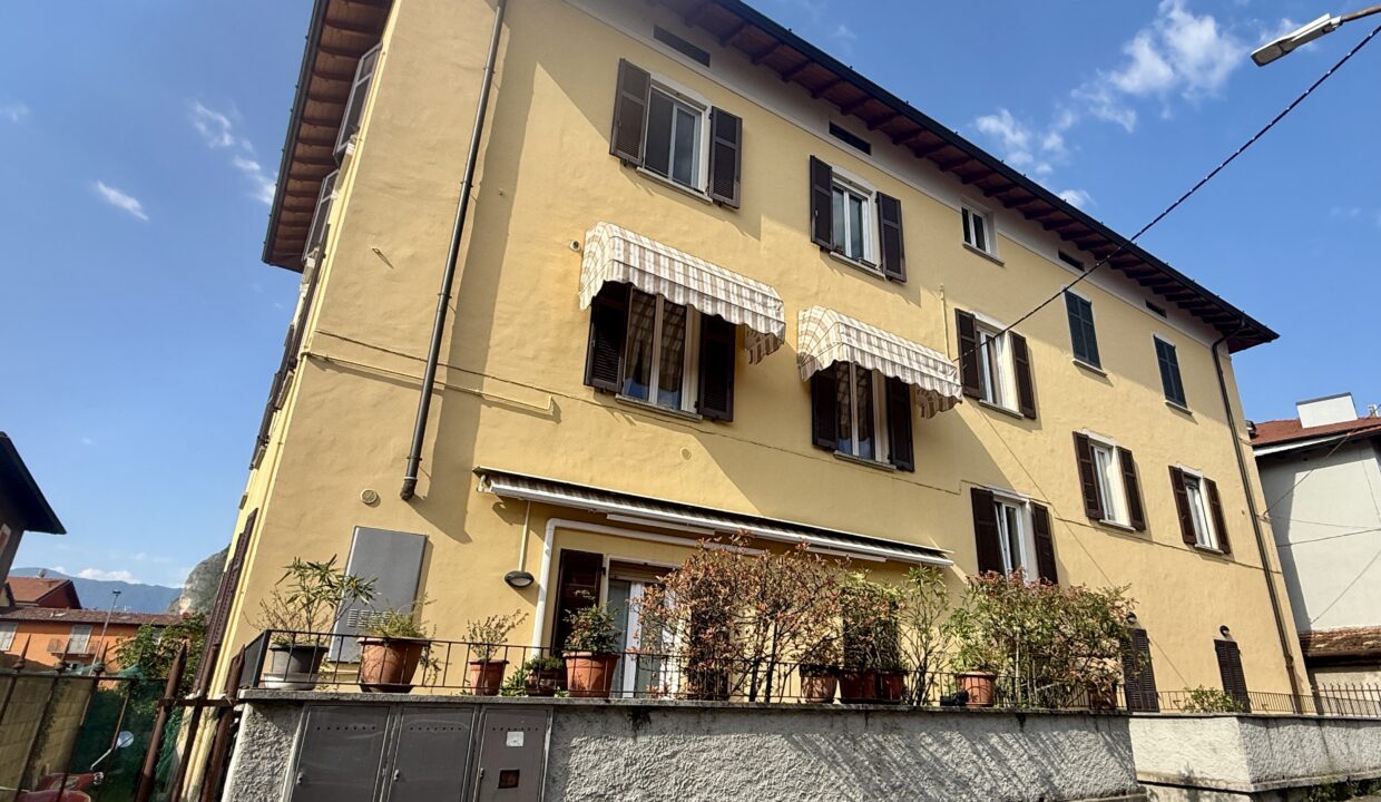 MA026 - MENAGGIO2