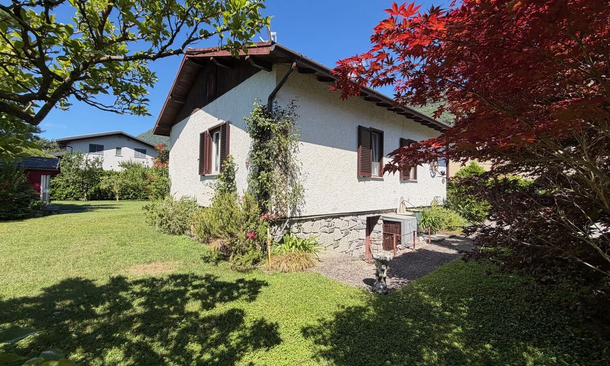 Comer See Sorico Villa mit Garten
