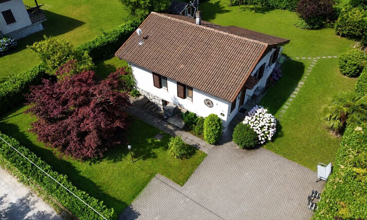 Comer See Sorico Villa mit Garten