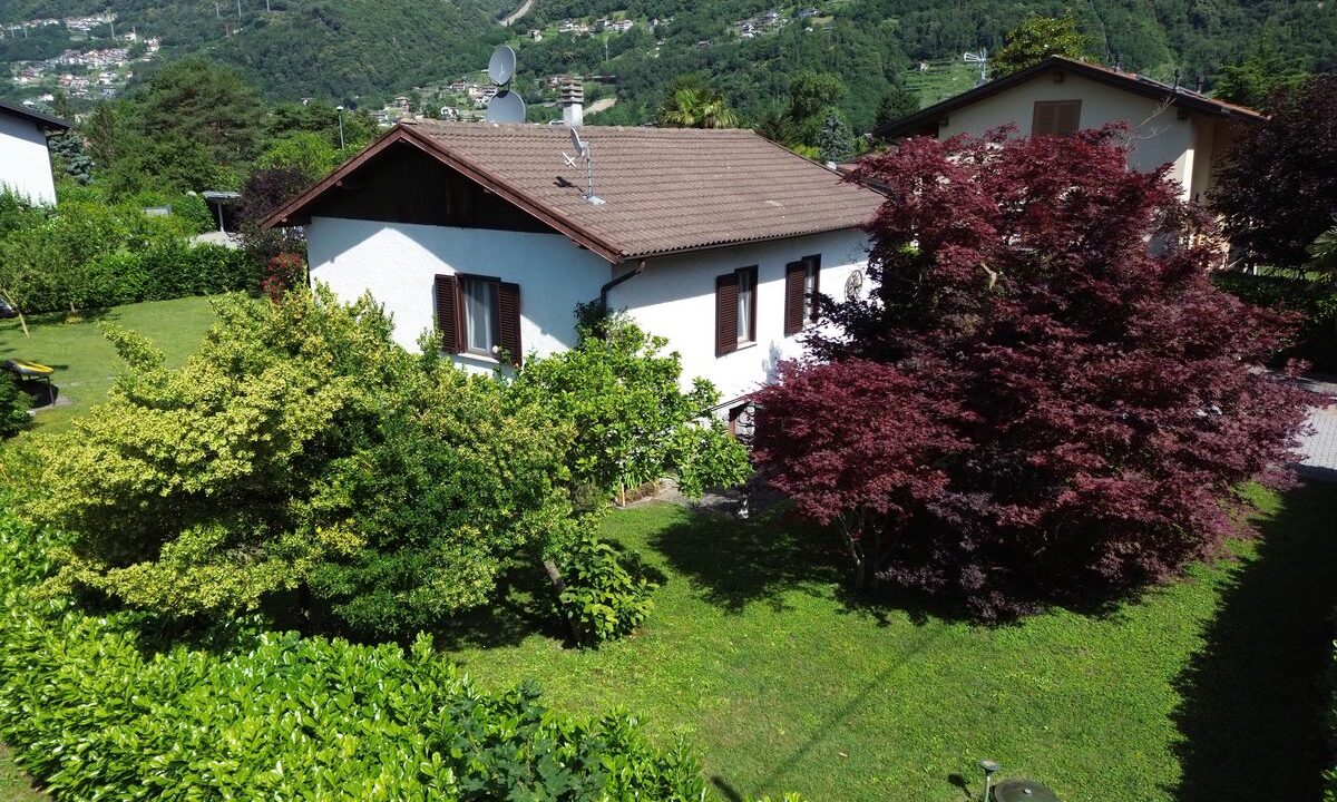 Comer See Sorico Villa mit Garten