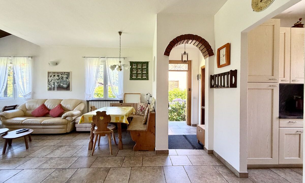 Comer See Sorico Villa mit Garten
