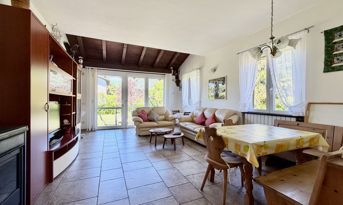 Comer See Sorico Villa mit Garten