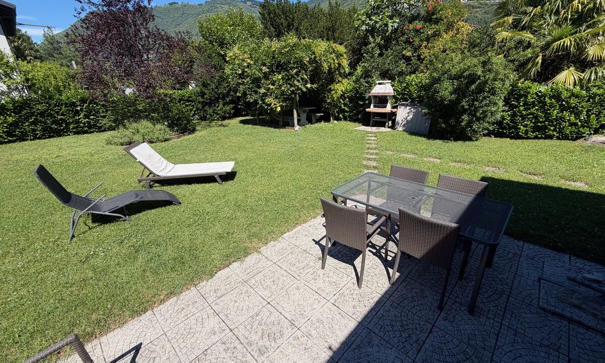 Comer See Sorico Villa mit Garten