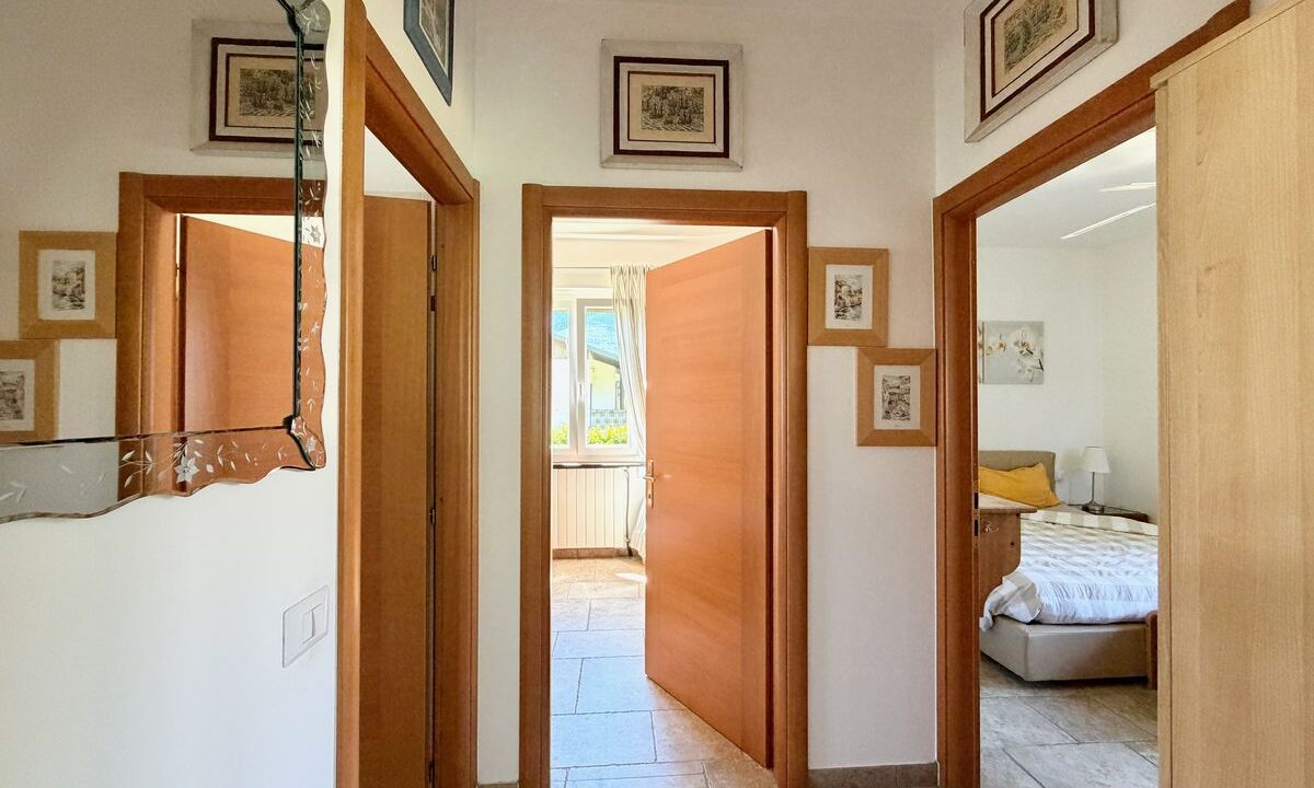 Comer See Sorico Villa mit Garten