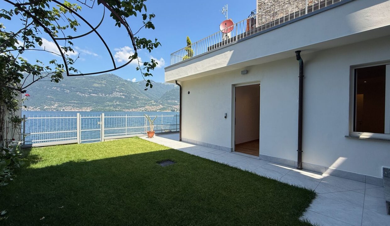 Haus Direkt am See mit Garten Lezzeno