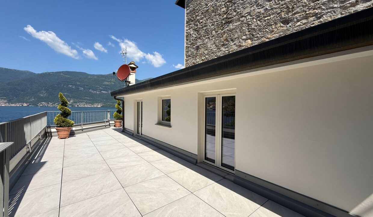 Haus Direkt am See mit Garten Lezzeno