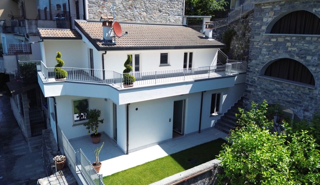 Haus Direkt am See mit Garten Lezzeno