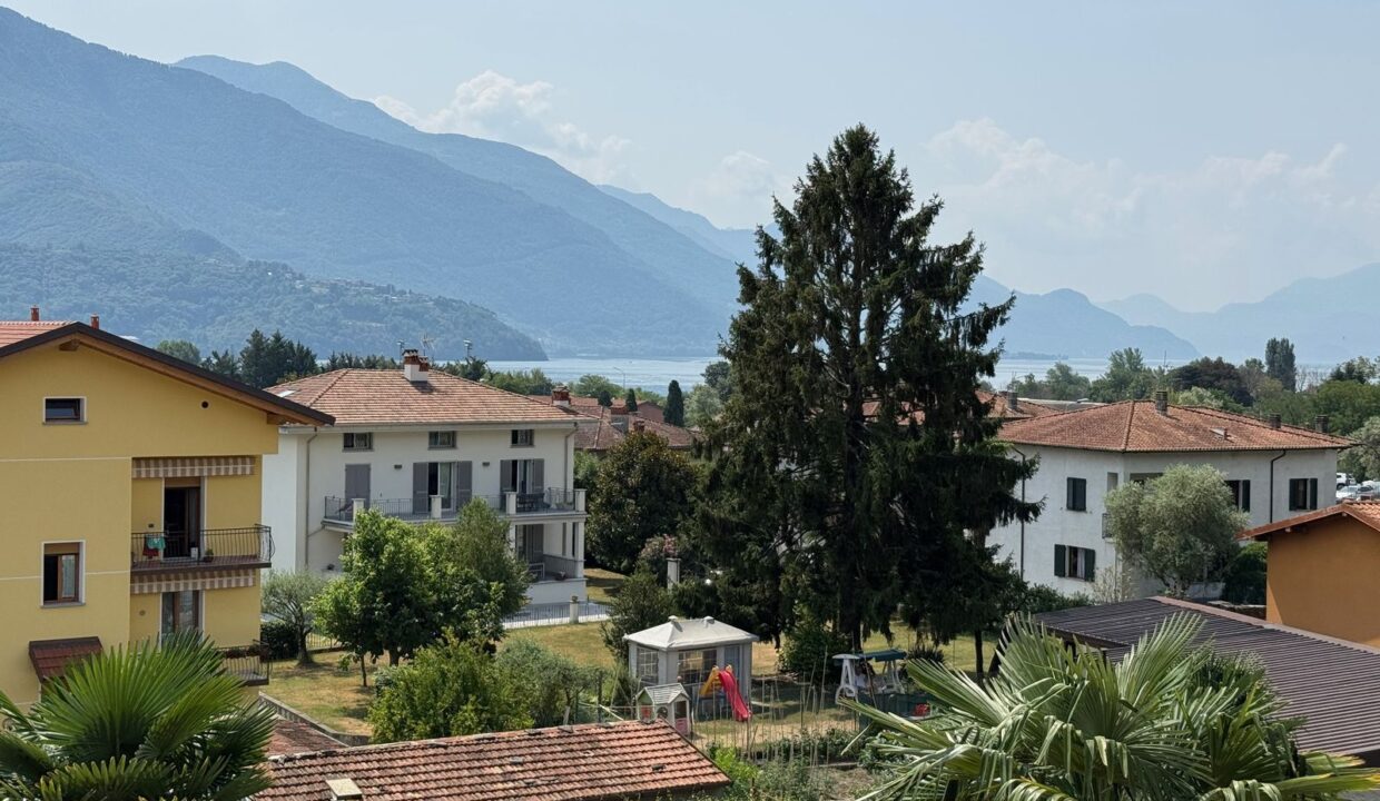 Comer See Gravedona ed Uniti Wohnung mit Balkon