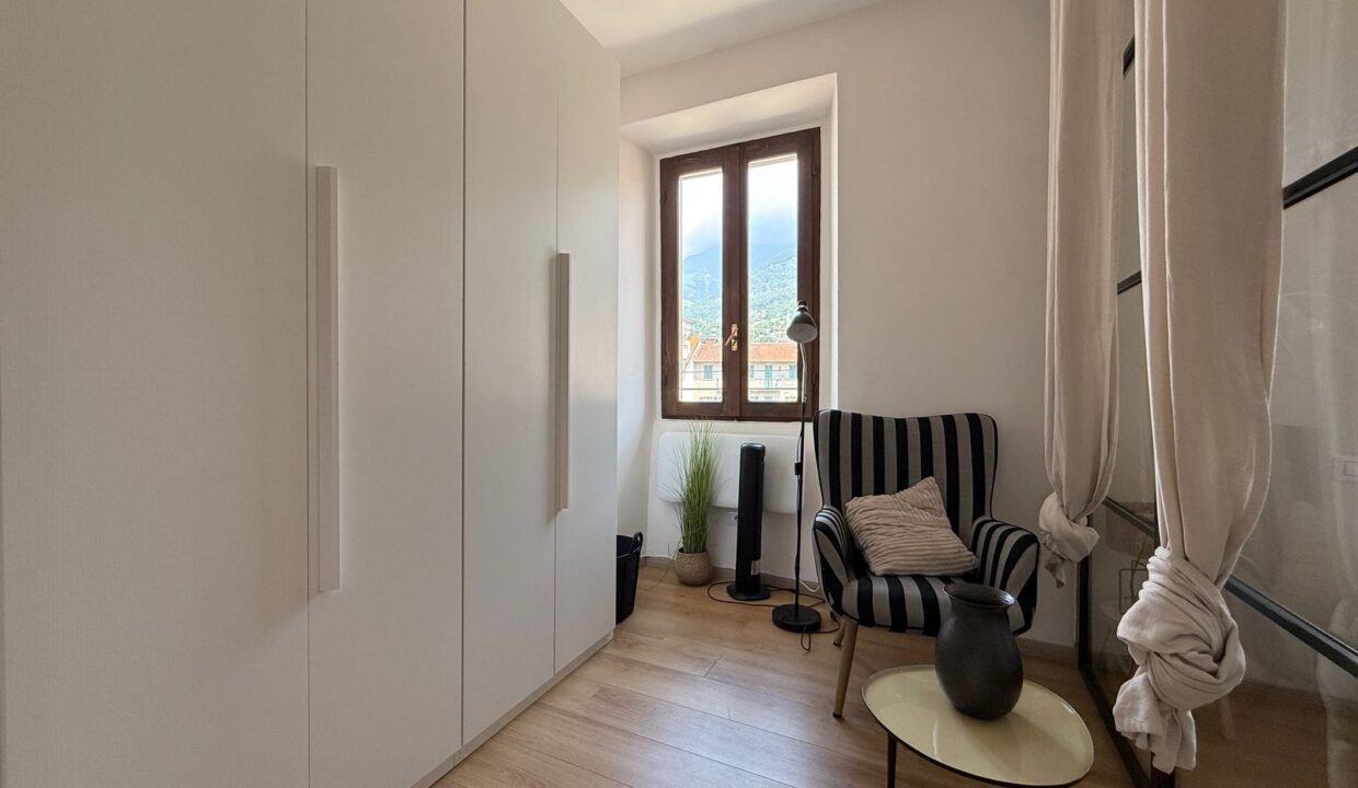 Comer See Gravedona ed Uniti Wohnung mit Balkon