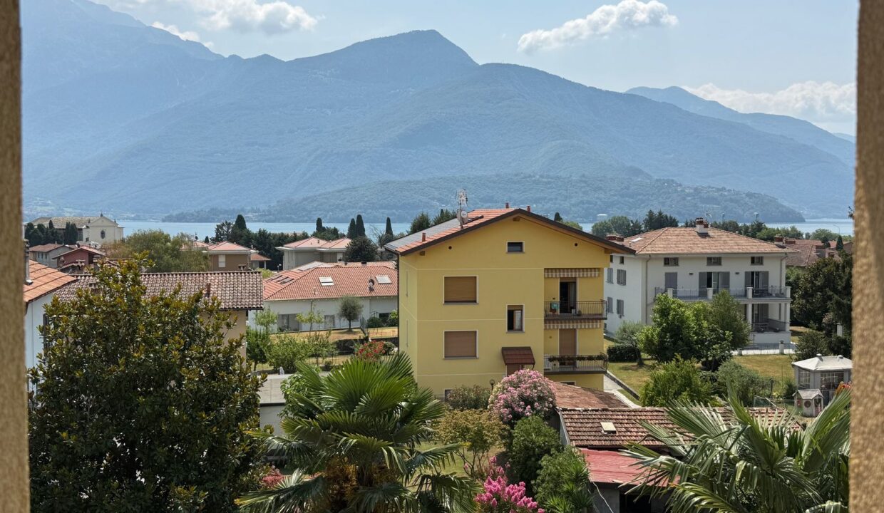 Comer See Gravedona ed Uniti Wohnung mit Balkon