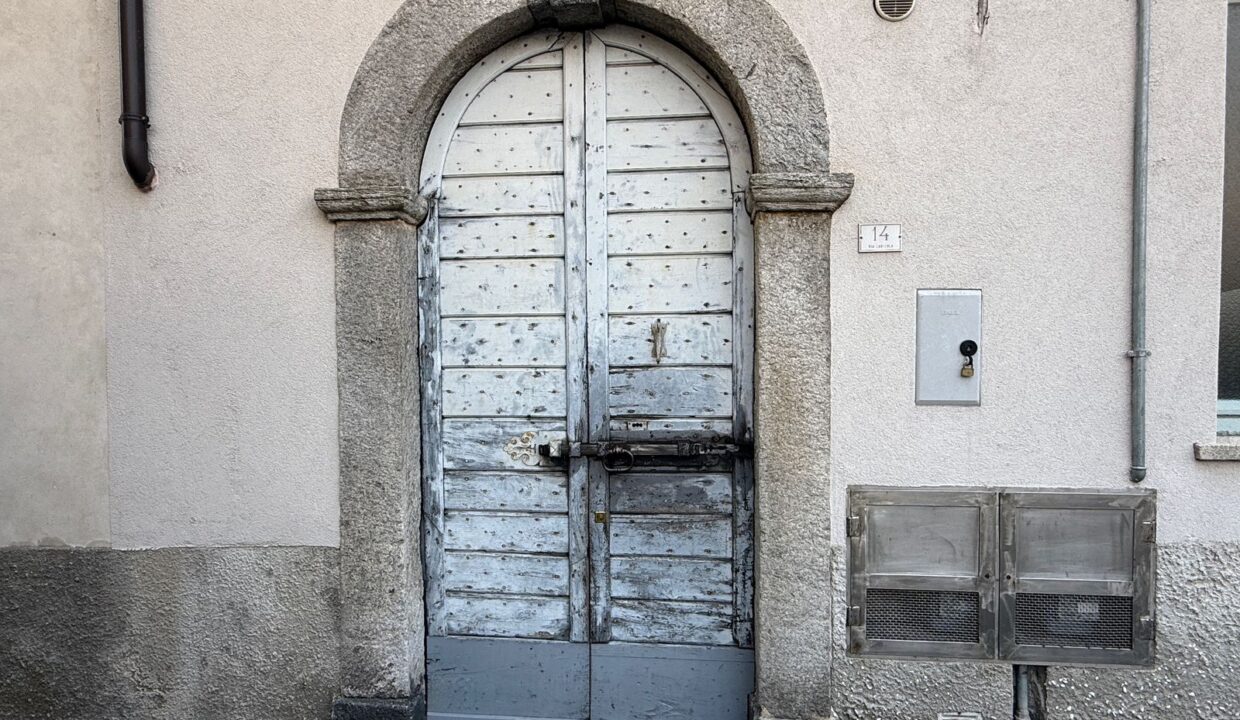 Comer See Gravedona ed Uniti Wohnung mit Balkon