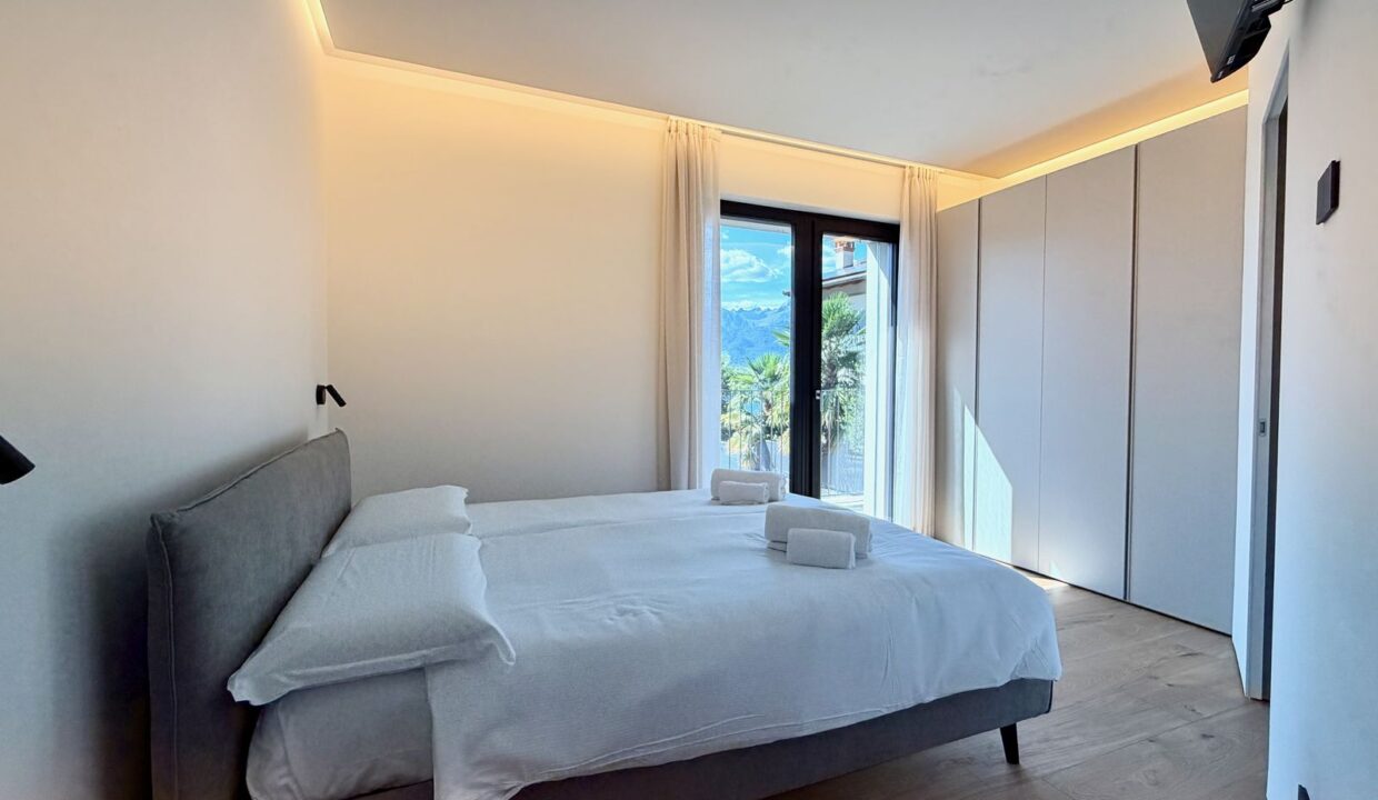 Comer See Colico Villa mit Schwimmbad und Garten