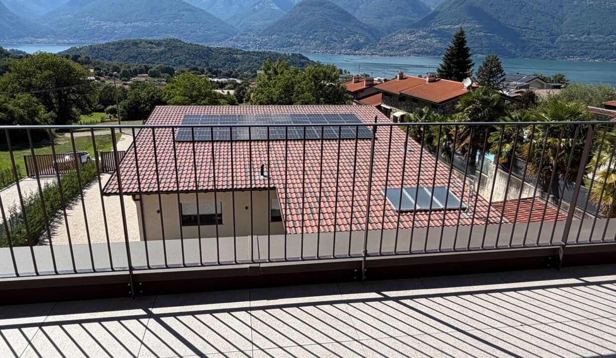 Comer See Colico Villa mit Schwimmbad und Garten