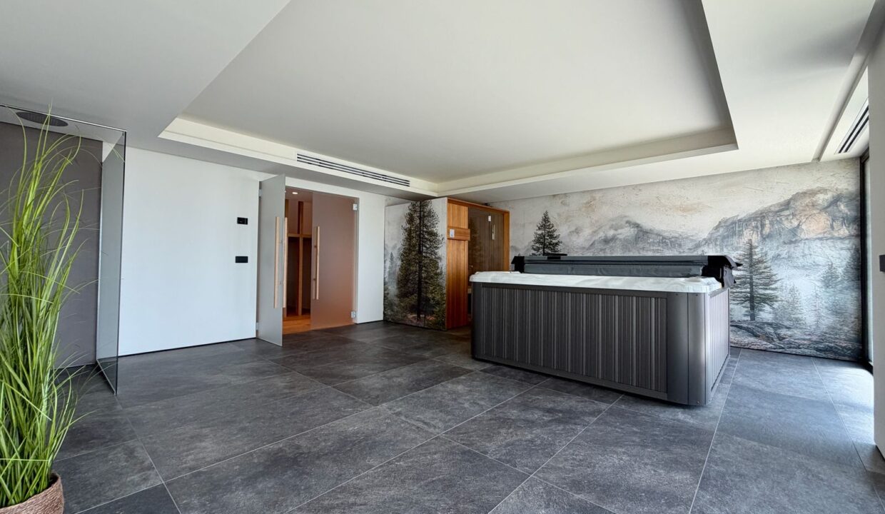 Comer See Colico Villa mit Schwimmbad und Garten