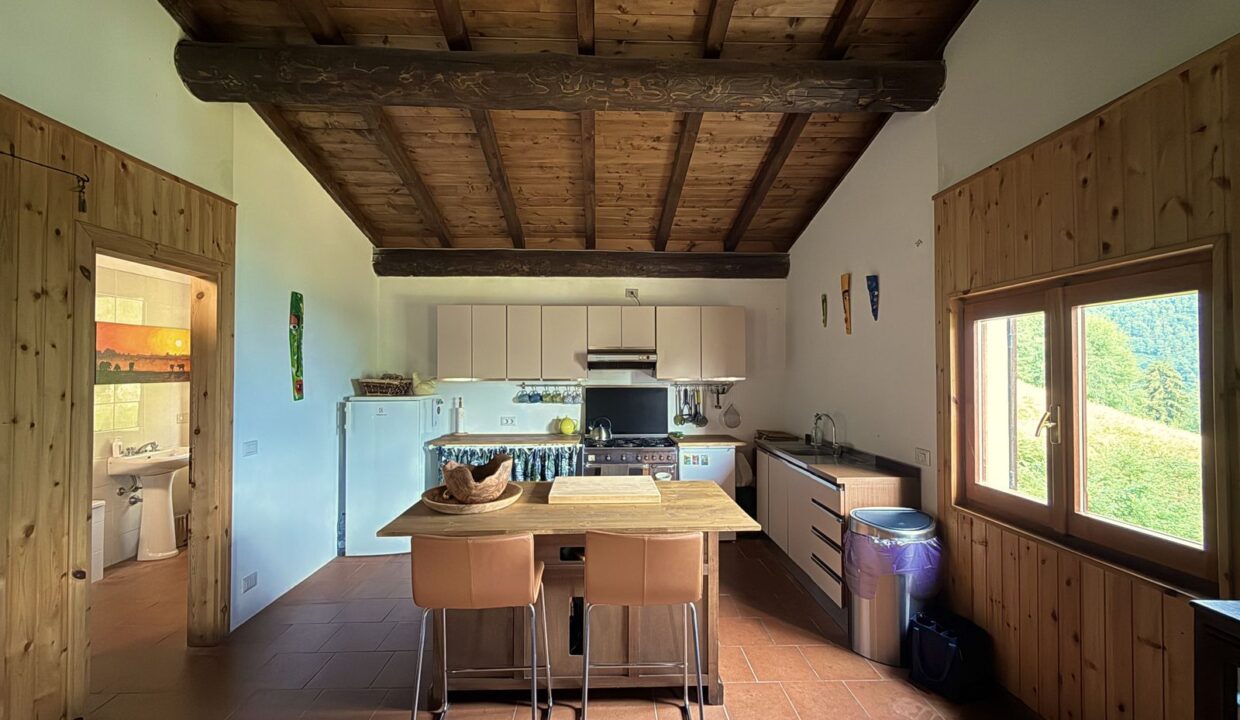 Comer See Gravedona ed Uniti Haus mit Grundstück