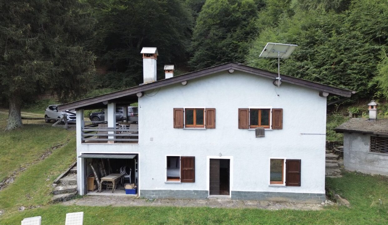 Comer See Gravedona ed Uniti Haus mit Grundstück