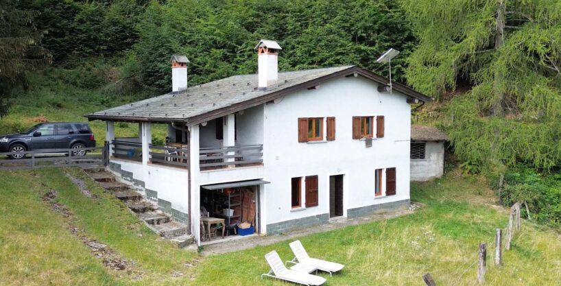 Comer See Gravedona ed Uniti Haus mit Grundstück