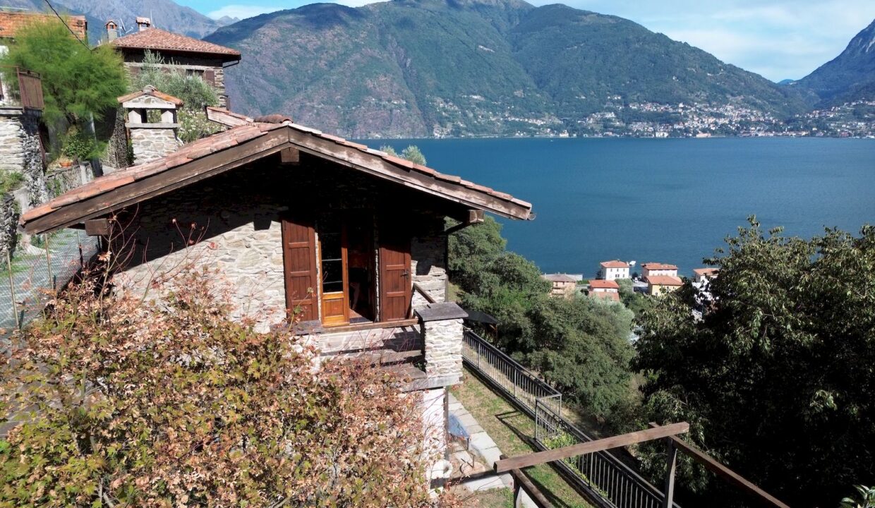 Comer See San Siro Natursteinhaus mit Garten und Seeblick