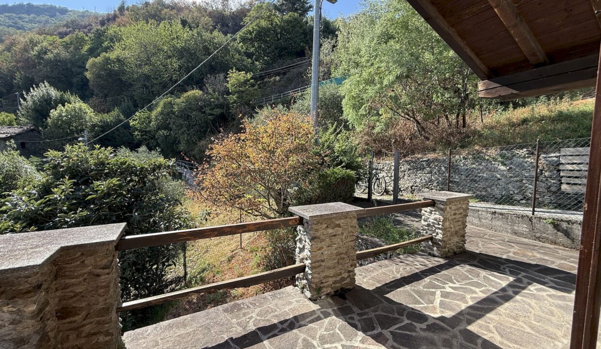 Comer See San Siro Natursteinhaus mit Garten und Seeblick