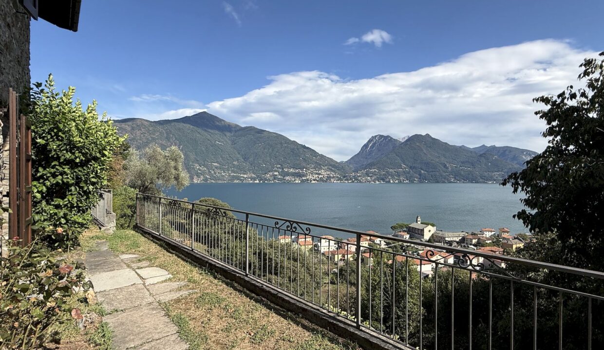 Comer See San Siro Natursteinhaus mit Garten und Seeblick
