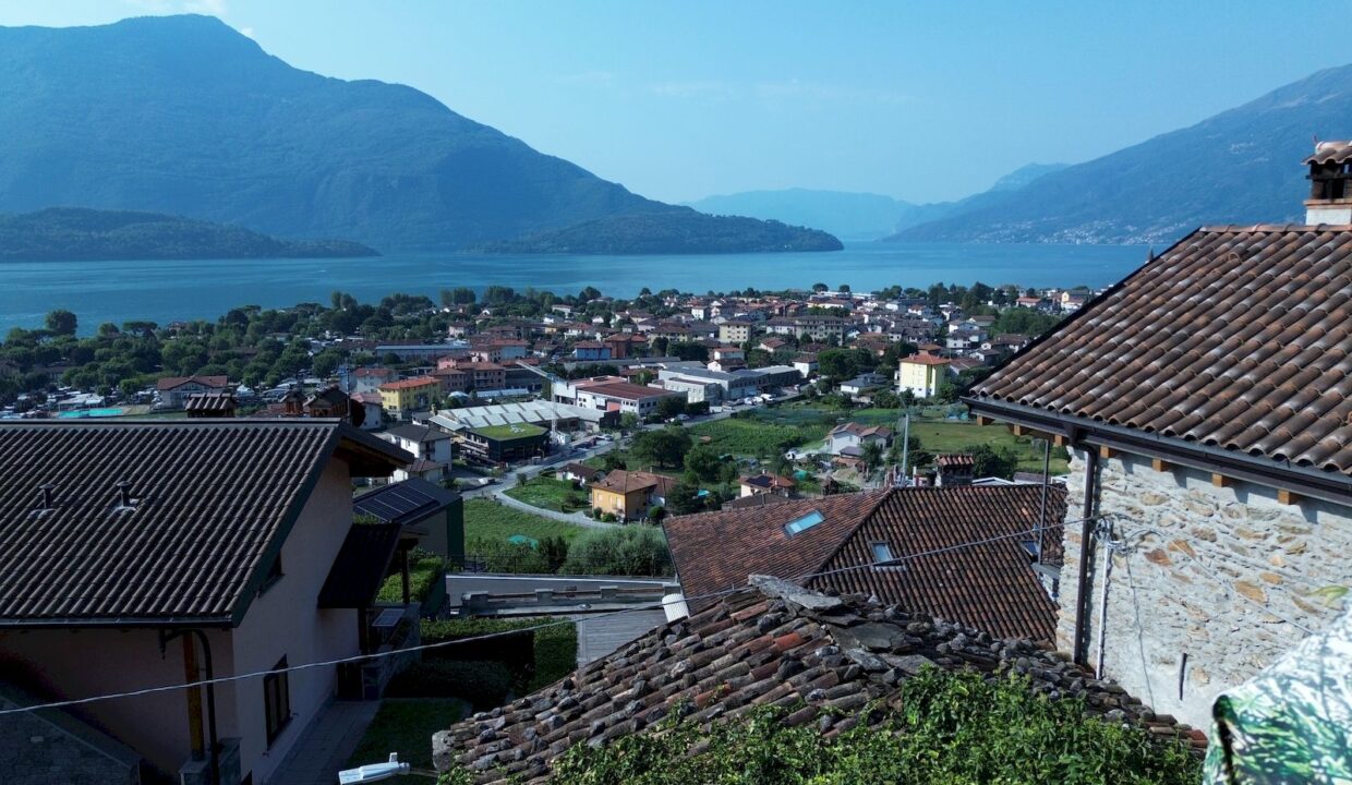 Comer See Domaso Natursteinhaus mit traumhaftem Seeblick