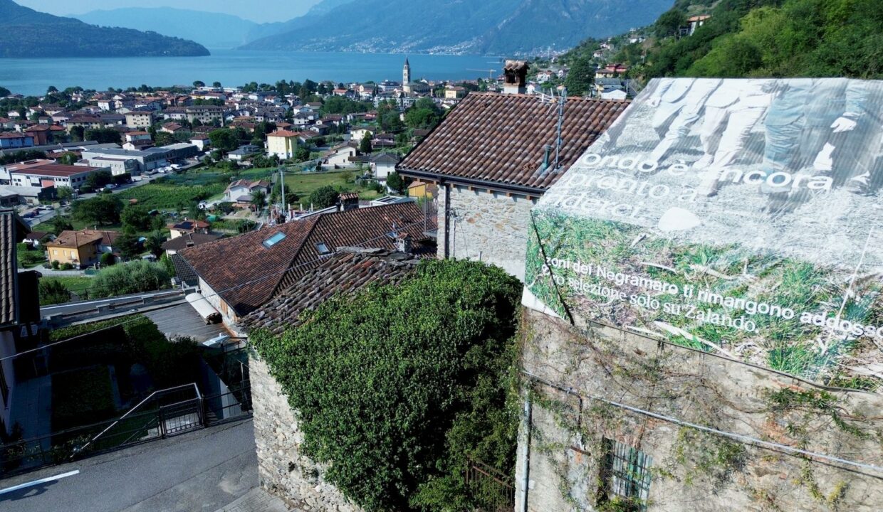 Comer See Domaso Natursteinhaus mit traumhaftem Seeblick