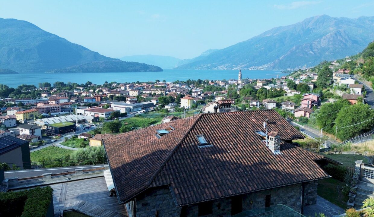 Comer See Domaso Natursteinhaus mit traumhaftem Seeblick