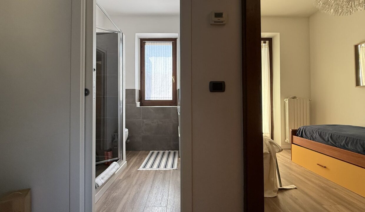 Comer See Gravedona ed Uniti Haus mit Garten und Garage