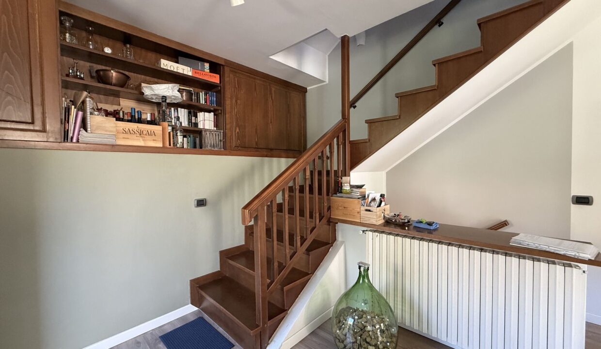 Comer See Gravedona ed Uniti Haus mit Garten und Garage