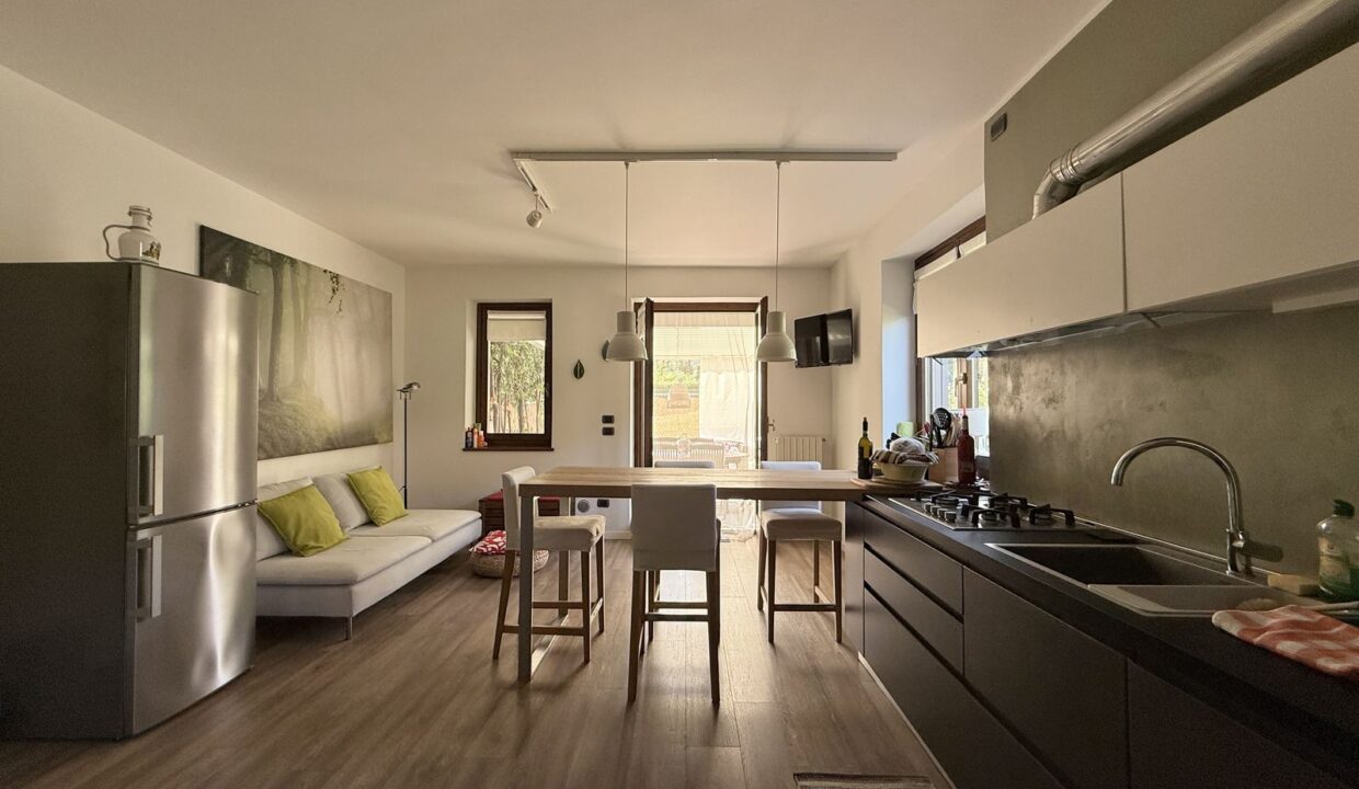 Comer See Gravedona ed Uniti Haus mit Garten und Garage