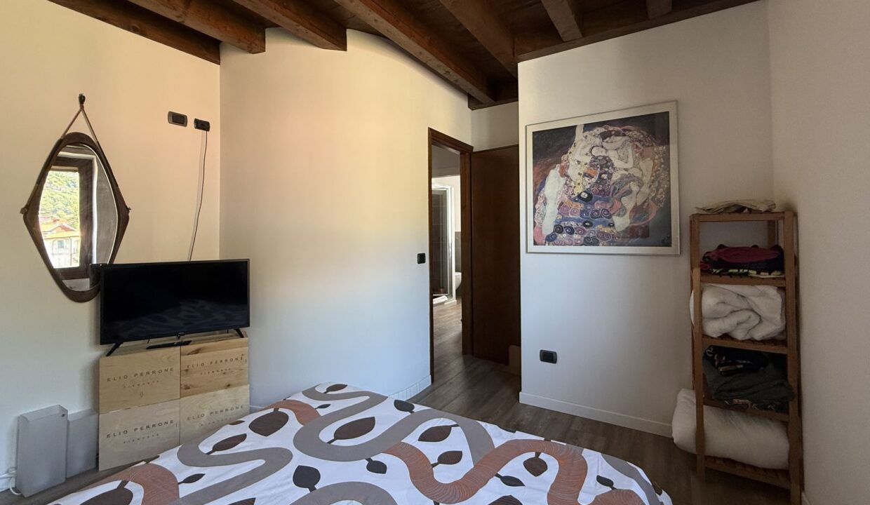 Comer See Gravedona ed Uniti Haus mit Garten und Garage