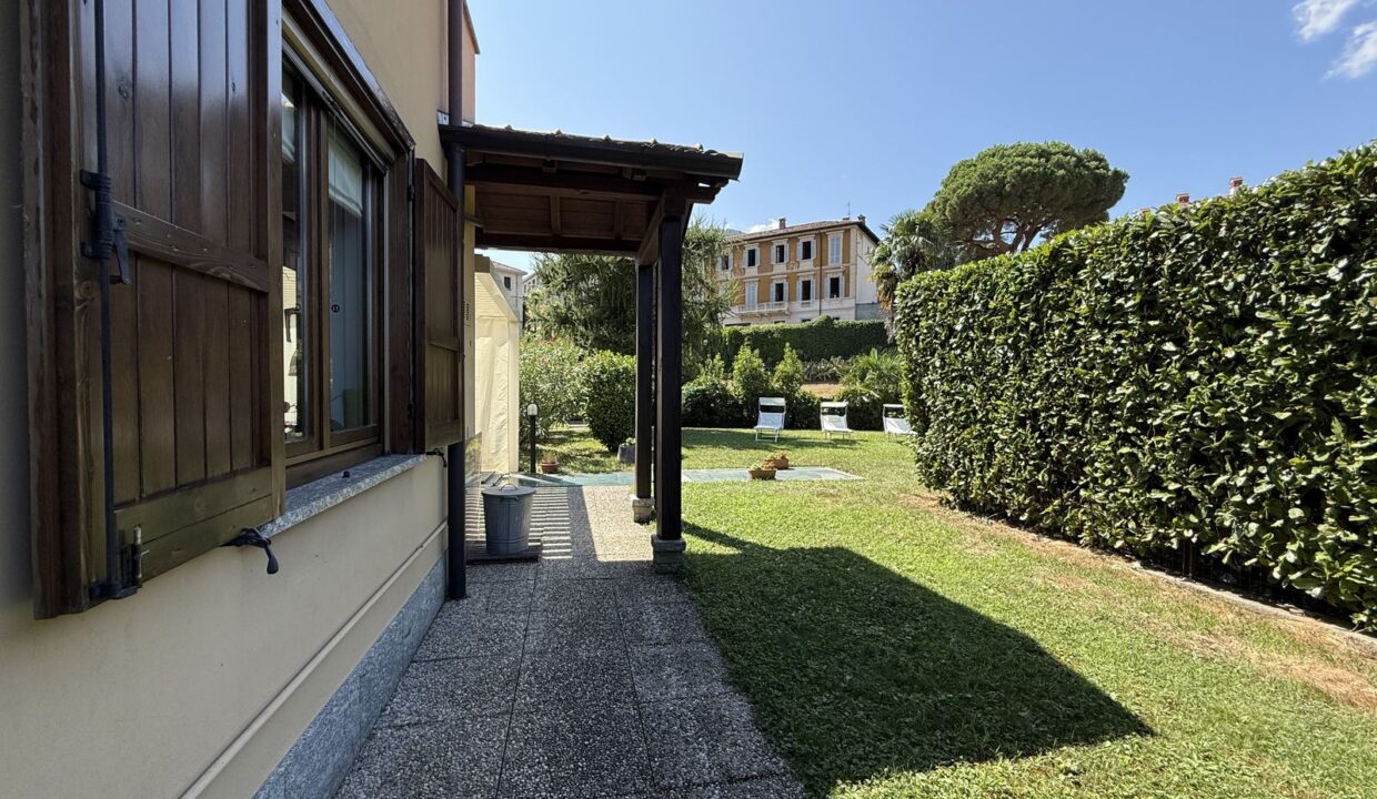 Comer See Gravedona ed Uniti Haus mit Garten und Garage