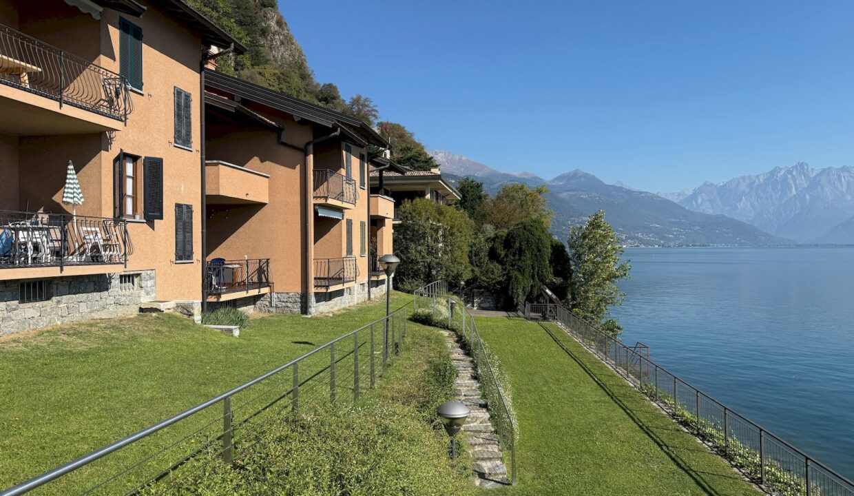 Comer See Wohnung Direkt am See mit Terrasse - Musso