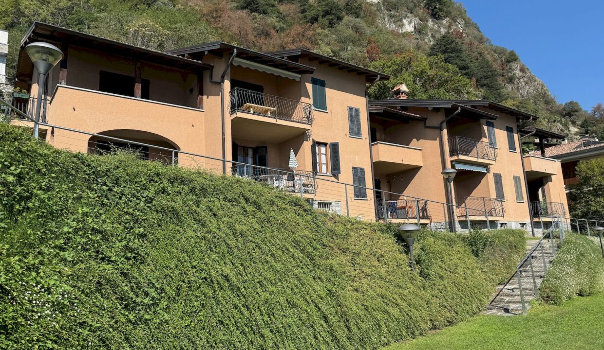 Comer See Wohnung Direkt am See mit Terrasse - Musso