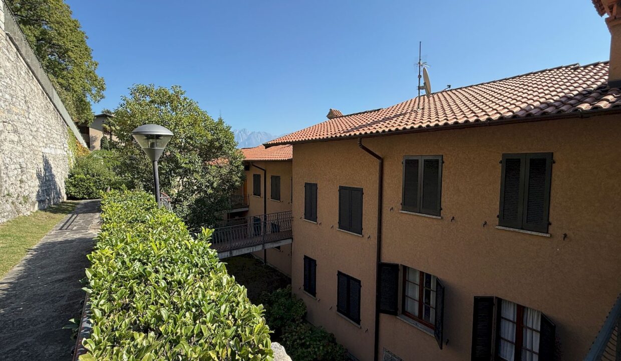 Comer See Wohnung Direkt am See mit Terrasse - Musso