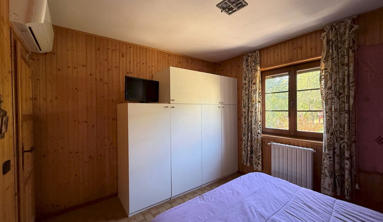 Comer See Haus mit Garten und Parkplatz