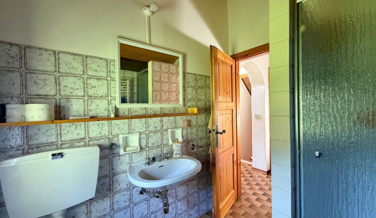 Comer See Haus mit Garten und Parkplatz