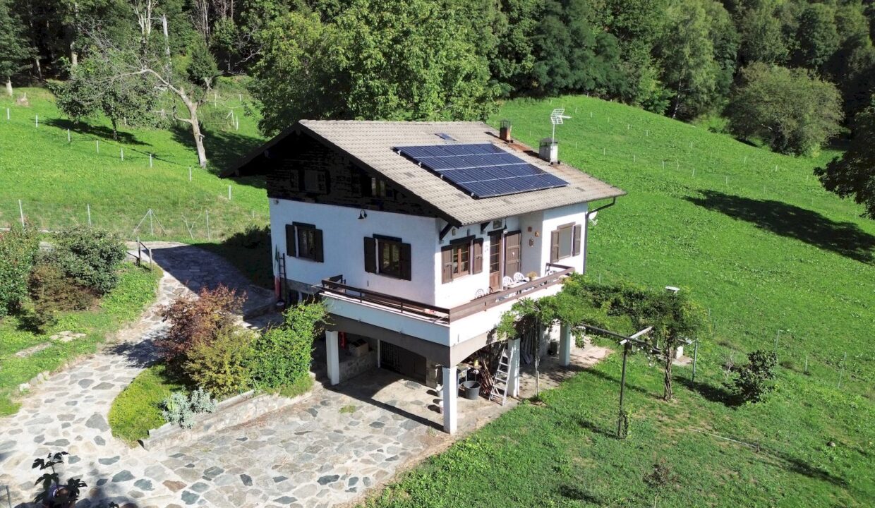 Comer See Haus mit Garten und Parkplatz