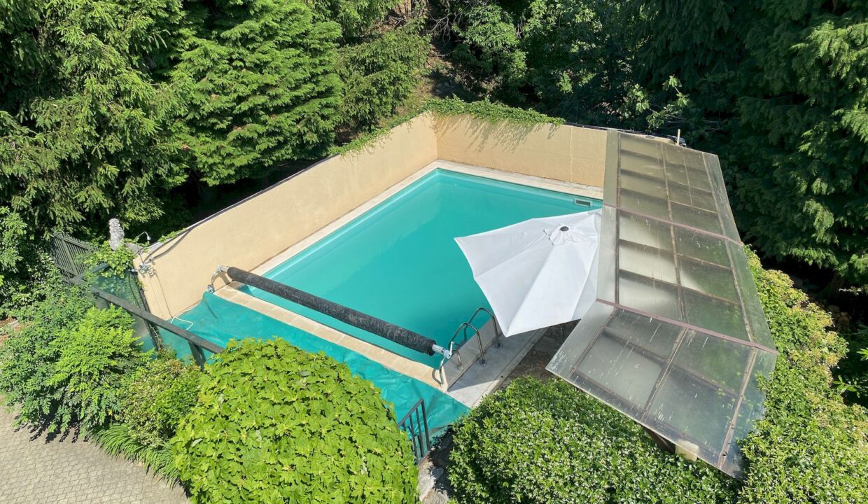 Comer See Villa mit Schwimmbad und Garten Pianello Lario