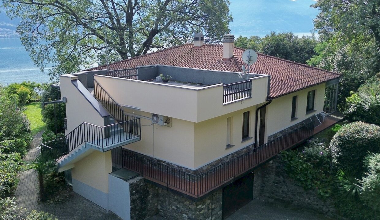 Comer See Villa mit Schwimmbad und Garten Pianello Lario