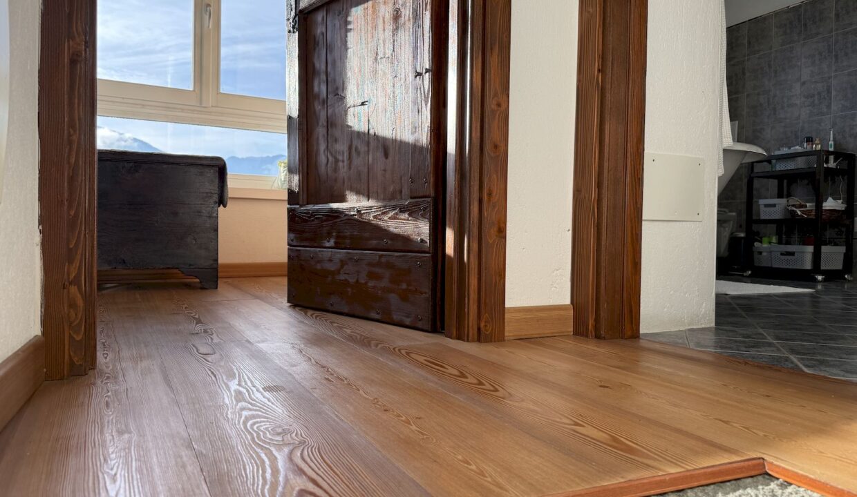 Cremia Restauriertes Landhaus mit Garten und Seeblick