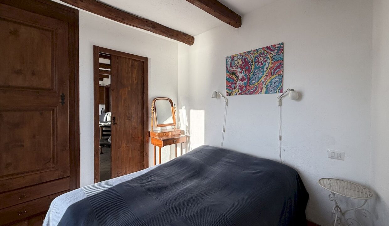 Cremia Restauriertes Landhaus mit Garten und Seeblick