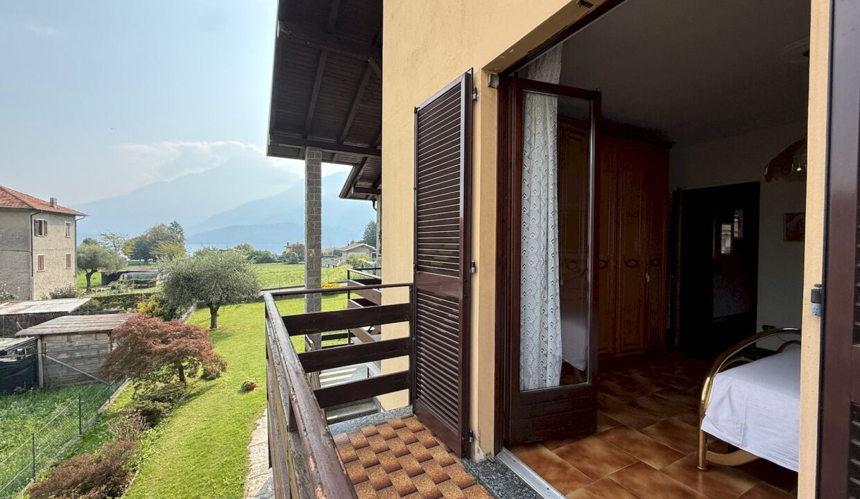 Comer See Dongo Villa mit Garten un Seeblick