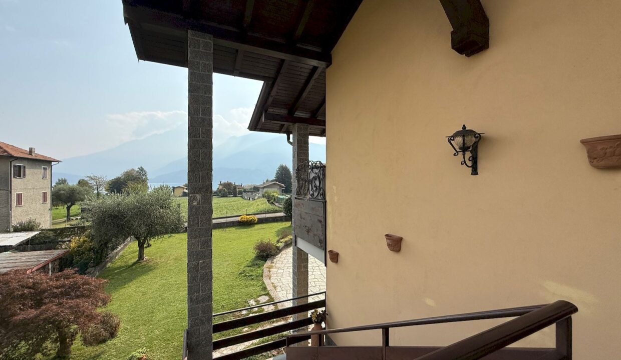 Comer See Dongo Villa mit Garten un Seeblick